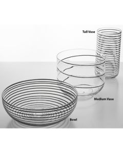 Medium Twist Vase in Black