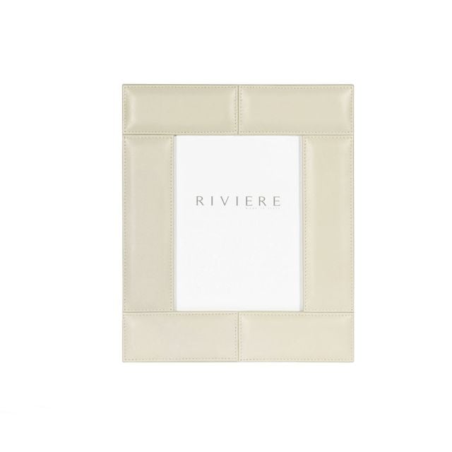 Eva Classic Medium Leather Picture Frame